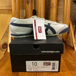 New in box athletic shoes onitsukatiger